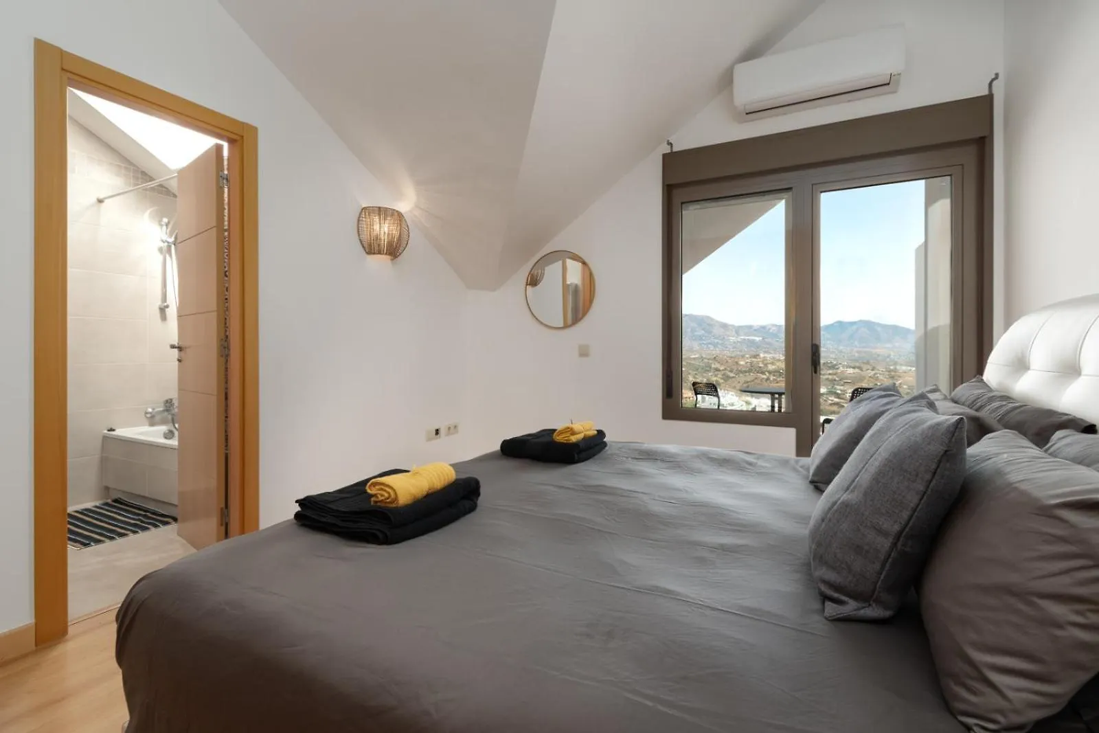 Magnificent Casa Cerro Colorado Apartment La Cala De Mijas